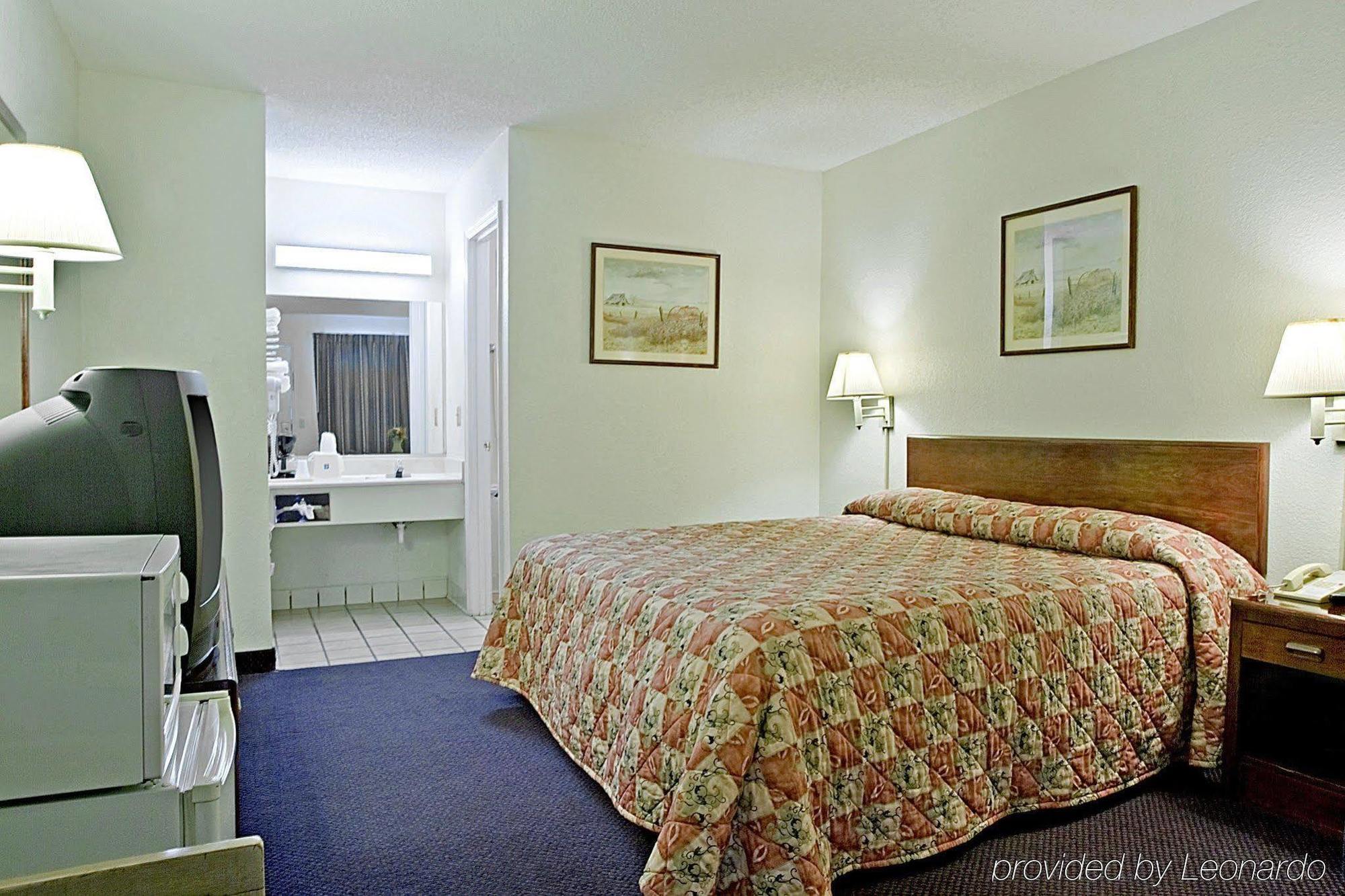 Americas Best Value Inn Dayton Chambre photo